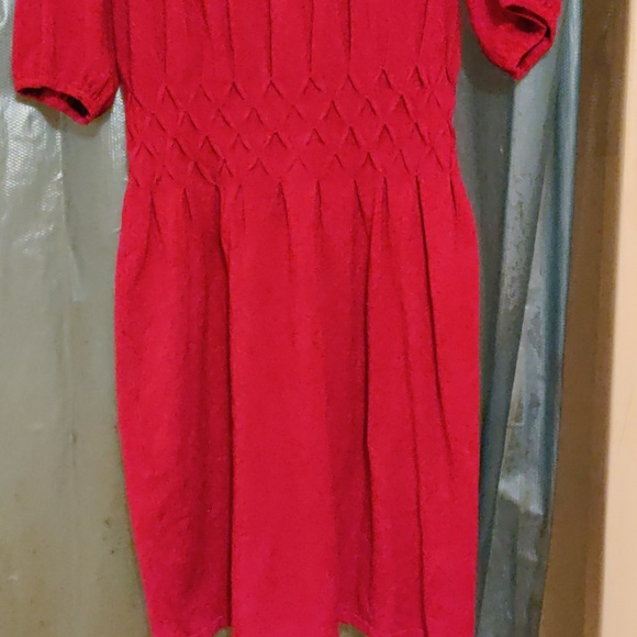 Dress - Picture 3 of 4